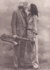 Drawing of Gerry Mulligan playing the baritone sax