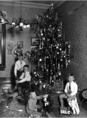 Gerry Mulligan (center) with his older brothers: Phil, Don and George