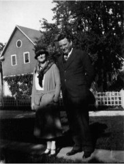 Gerry's parents, September 1932