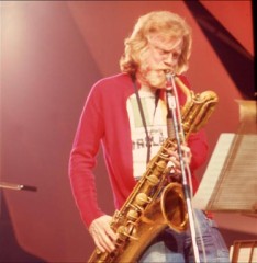 Gerry Mulligan in concert with Astor Piazzolla. Midem, France, 1976. Photograph by Franca Rota Mulligan 